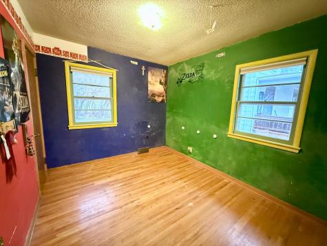 237 Viking Drive Valley City ND 58072