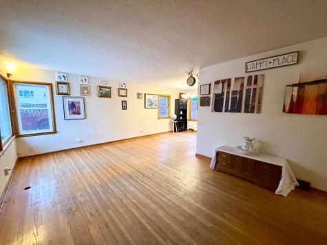 237 Viking Drive Valley City ND 58072