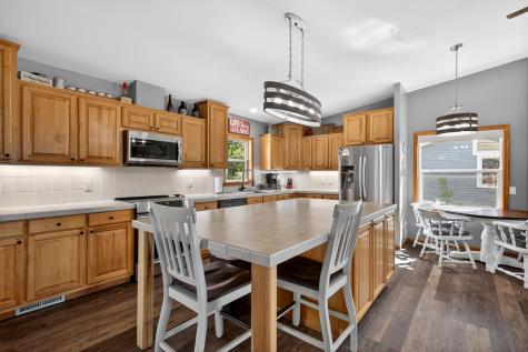 21016 County 80 Nevis MN 56467