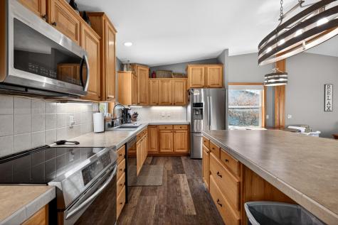 21016 County 80 Nevis MN 56467