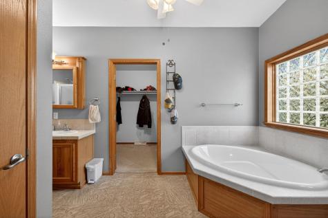 21016 County 80 Nevis MN 56467