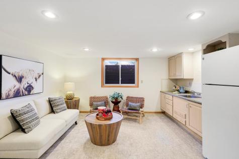 4201 40th Avenue N Robbinsdale MN 55422