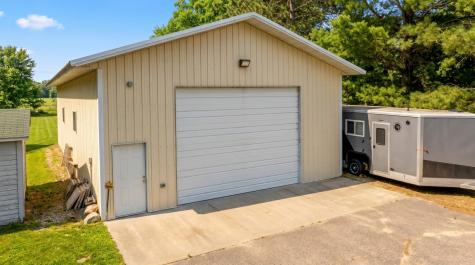 8374 + 8376 Onigum Road NW Walker MN 56484