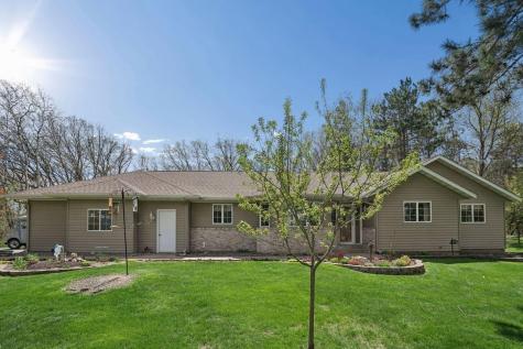 2063 Rena Circle Saint Augusta MN 55320