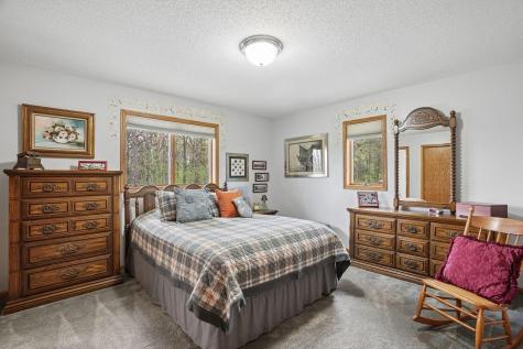 2063 Rena Circle Saint Augusta MN 55320