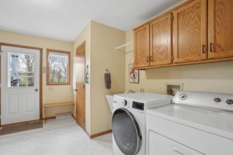 2063 Rena Circle Saint Augusta MN 55320