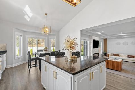 9154 Edinburgh Lane Woodbury MN 55125