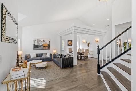 9154 Edinburgh Lane Woodbury MN 55125