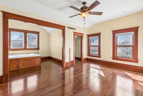 8675 Upper 206th Street W Lakeville MN 55044