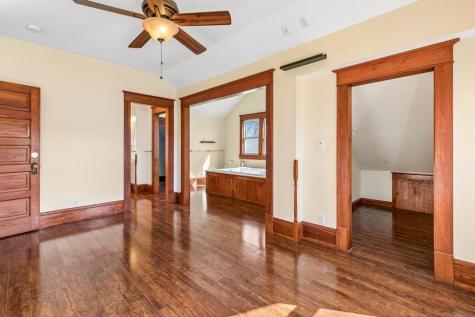 8675 Upper 206th Street W Lakeville MN 55044
