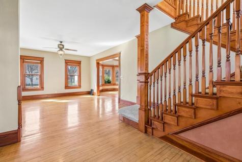 8675 Upper 206th Street W Lakeville MN 55044