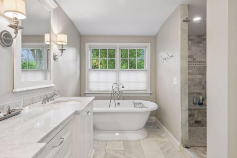 6533 Navaho Trail Edina MN 55439