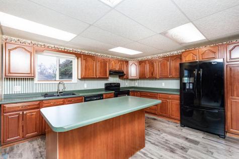 303 9th Avenue E Lisbon ND 58054