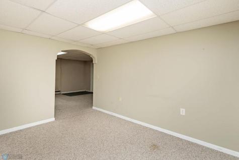 303 9th Avenue E Lisbon ND 58054