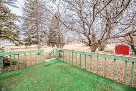 303 9th Avenue E Lisbon ND 58054