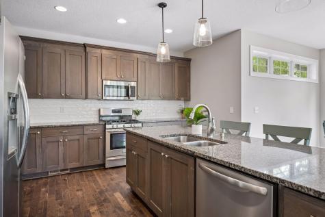 12874 Aspen Lane Rogers MN 55374