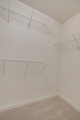 6718 Belding Drive S Fargo ND 58104