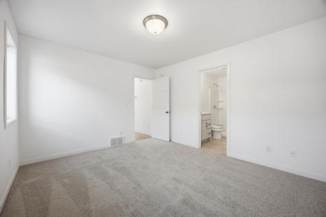 6718 Belding Drive S Fargo ND 58104