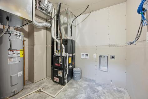 6718 Belding Drive S Fargo ND 58104