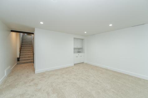 910 Folwell Drive SW Rochester MN 55902