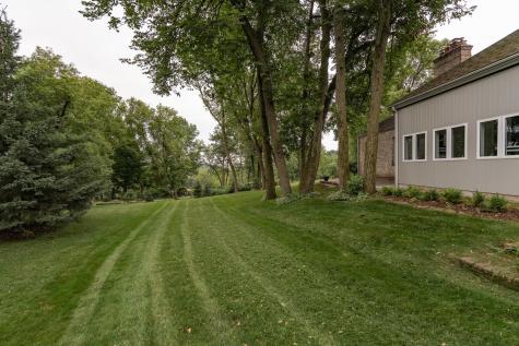 910 Folwell Drive SW Rochester MN 55902