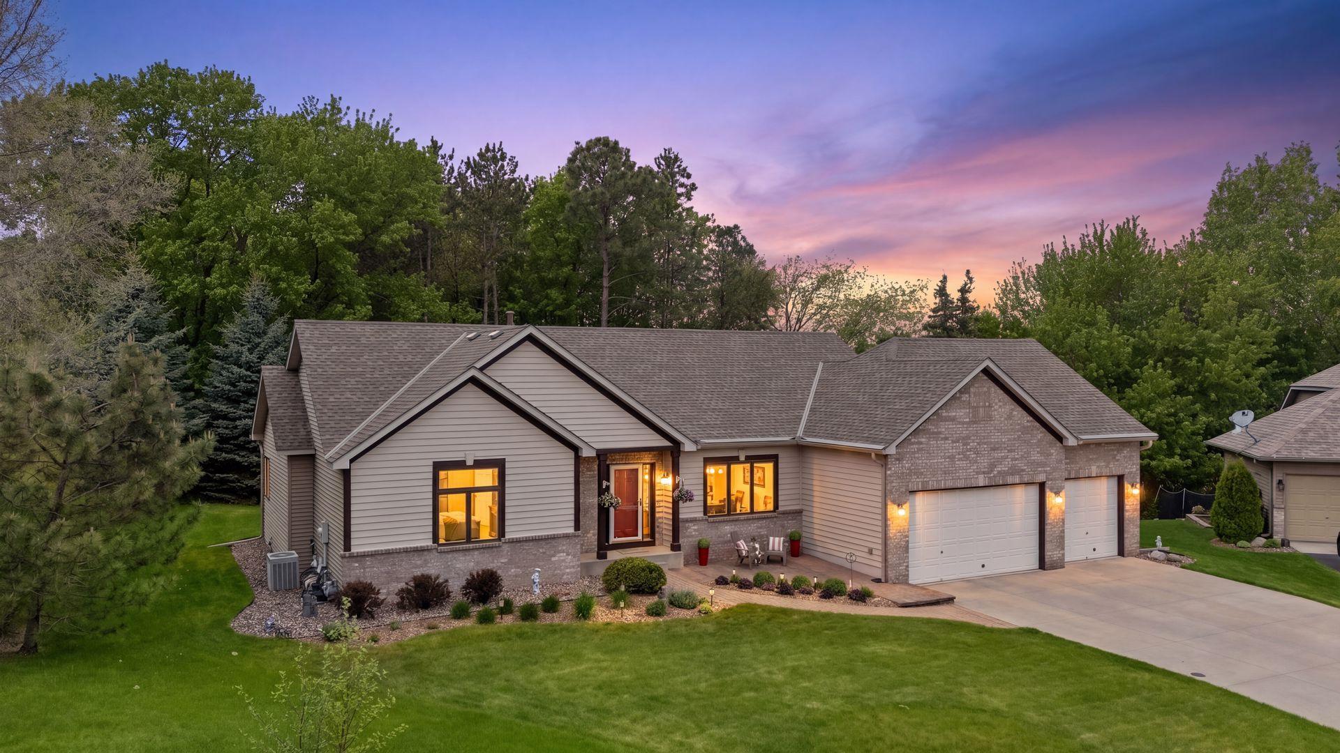 10947 Alexandra Court Inver Grove Heights MN 55077