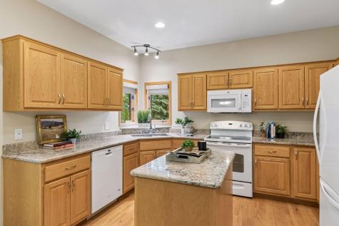 10947 Alexandra Court Inver Grove Heights MN 55077
