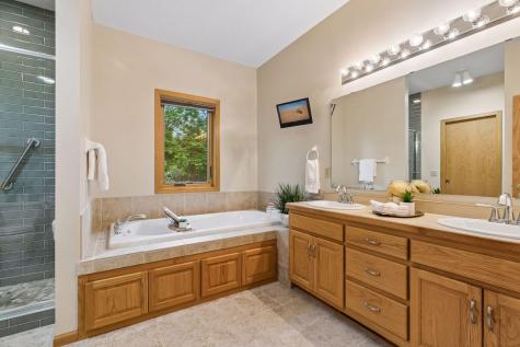 10947 Alexandra Court Inver Grove Heights MN 55077