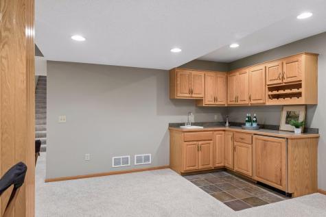 10947 Alexandra Court Inver Grove Heights MN 55077