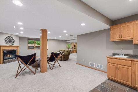 10947 Alexandra Court Inver Grove Heights MN 55077