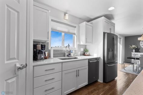 440 B52 Boulevard Kindred ND 58051