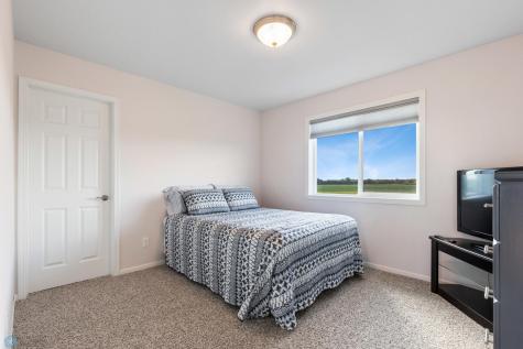 440 B52 Boulevard Kindred ND 58051