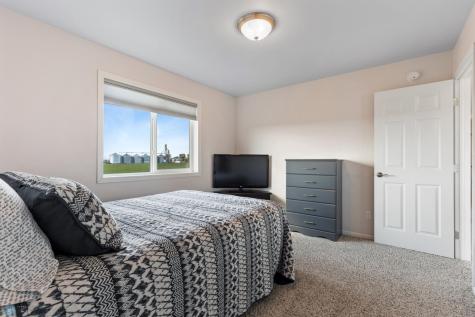 440 B52 Boulevard Kindred ND 58051