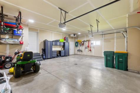 440 B52 Boulevard Kindred ND 58051