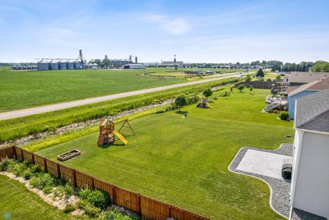 440 B52 Boulevard Kindred ND 58051