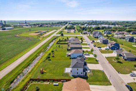 440 B52 Boulevard Kindred ND 58051