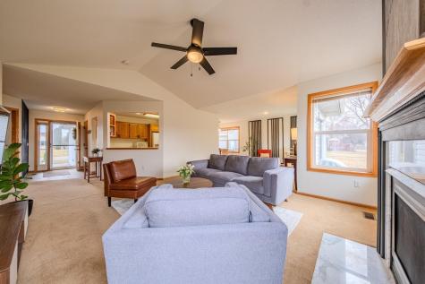 1690 125th Lane NE Blaine MN 55449