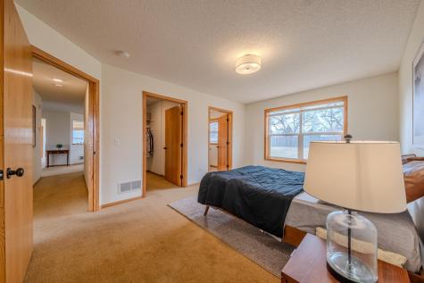 1690 125th Lane NE Blaine MN 55449