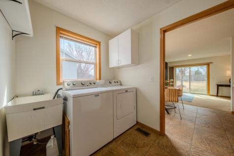 1690 125th Lane NE Blaine MN 55449