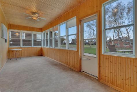 311 E Oak Avenue Olivia MN 56277
