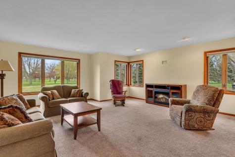 311 E Oak Avenue Olivia MN 56277