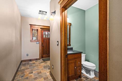 5220 London Road Duluth MN 55804