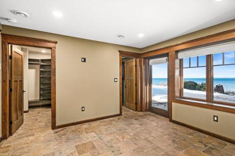 5220 London Road Duluth MN 55804