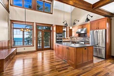 5220 London Road Duluth MN 55804