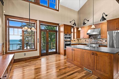 5220 London Road Duluth MN 55804