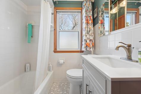 783 California Avenue W Saint Paul MN 55117