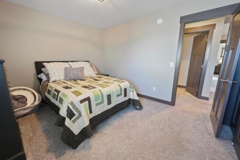 433 60th Avenue SE Saint Cloud MN 56304