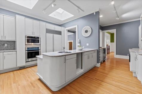 1724 Summit Avenue Minneapolis MN 55403