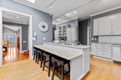 1724 Summit Avenue Minneapolis MN 55403