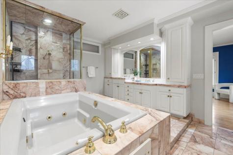 1724 Summit Avenue Minneapolis MN 55403